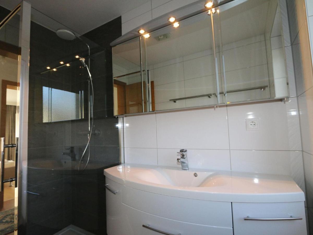 Holiday Flat, Axams Innsbruck Exteriör bild